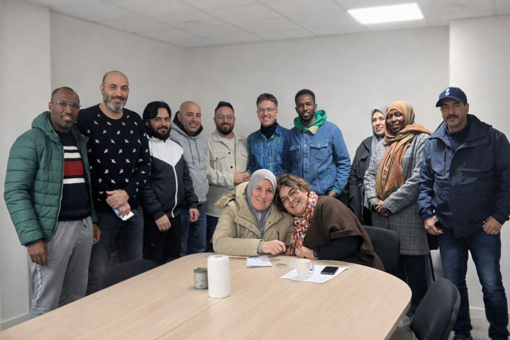 Formation FLE chez FUGA Formation Ă Lille avec Lille Sud Insertion â apprenants lors du goĂ»ter de fin de session